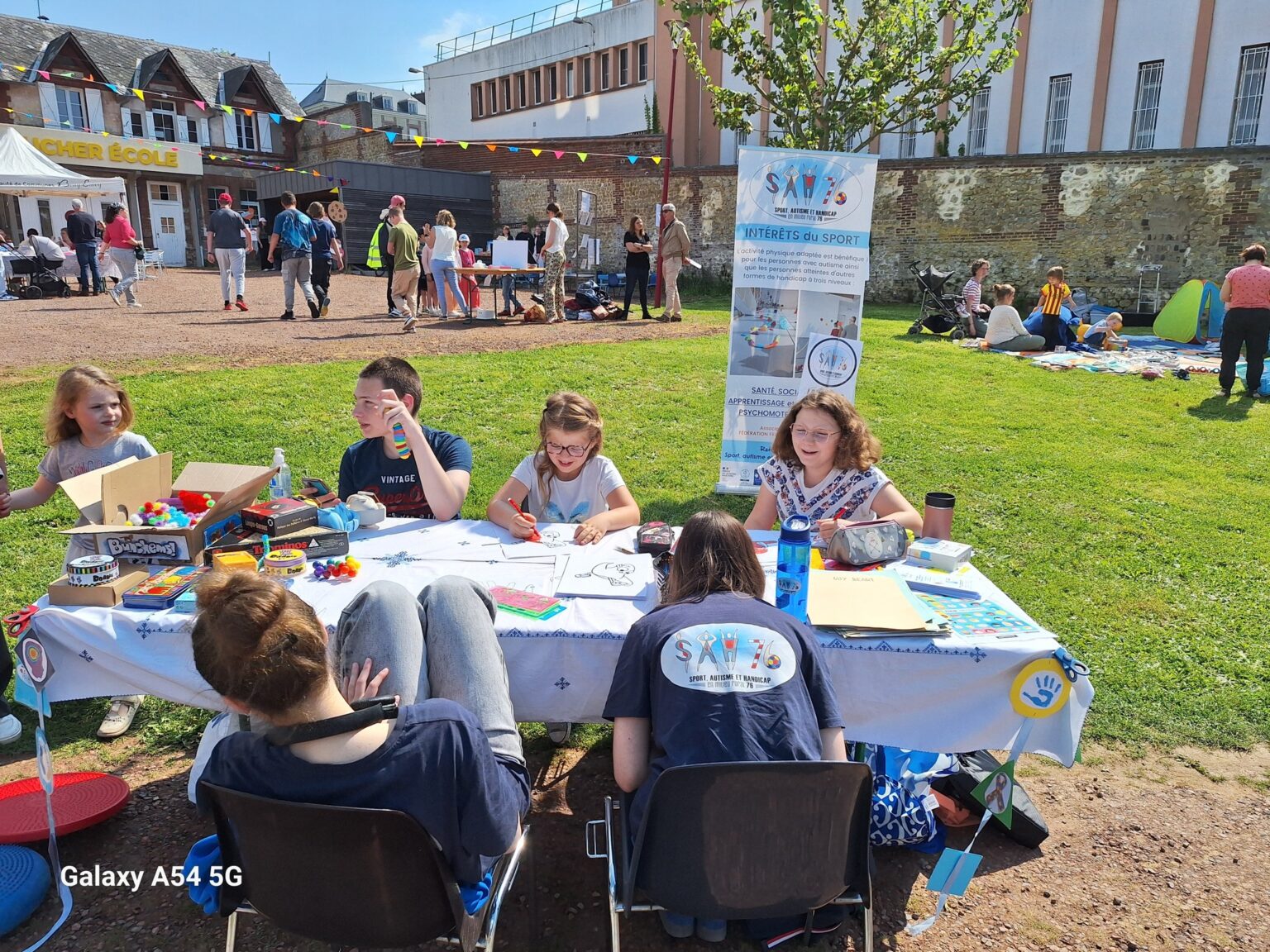 SAH76 participe activement à la sensibilisation au sport inclusif et adapté pour lutter contre le harcèlement scolaire d'enfants différents