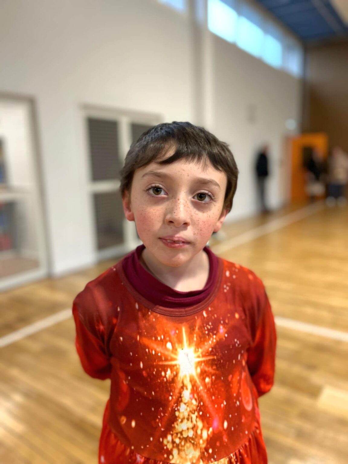 Une des plus jeunes bénévoles qui encadre les bénéficiaires sportifs du club sportif handball adapté en Seine-Maritime